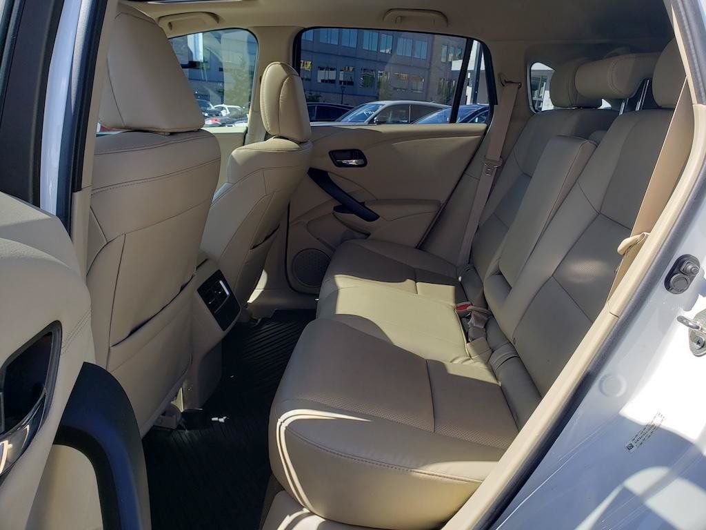 Used 2018 Acura RDX w/ Technology Package AWD/4WD image 32
