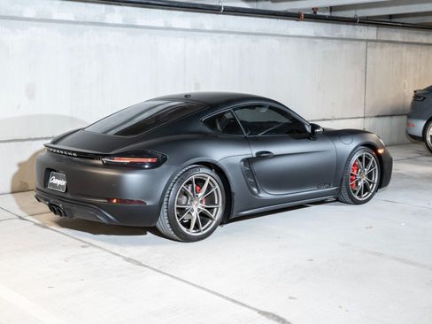 Certified 2019 Porsche 718 Cayman GTS RWD image 9