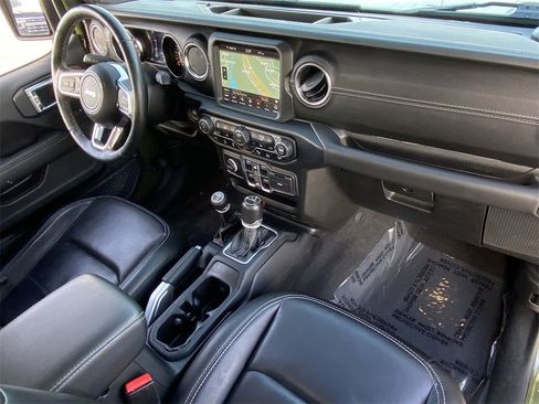 Used 2021 Jeep Gladiator Overland w/ Popular Equipment Package image 22