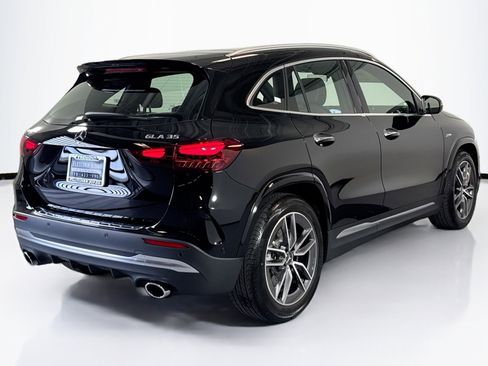 New 2026 Mercedes-Benz GLA 35 AMG 4MATIC image 5