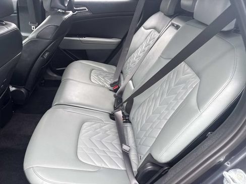 Used 2023 Kia Sportage X-Line w/ X-Line Premium Package AWD/4WD image 18