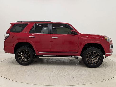 Used 2021 Toyota 4Runner Limited image 8