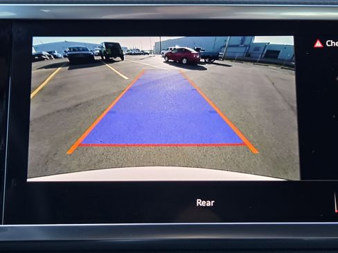 Certified 2025 Audi Q3 2.0T Premium w/ Convenience Package image 13