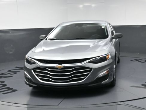 Used 2023 Chevrolet Malibu LS FWD image 5