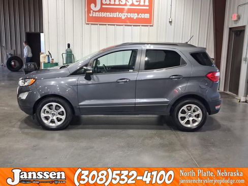 Used 2021 Ford EcoSport SE image 1