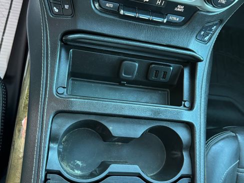 Used 2016 GMC Yukon Denali w/ Open Road Package image 11