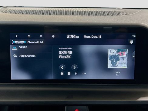 Used 2024 Kia Seltos EX image 11