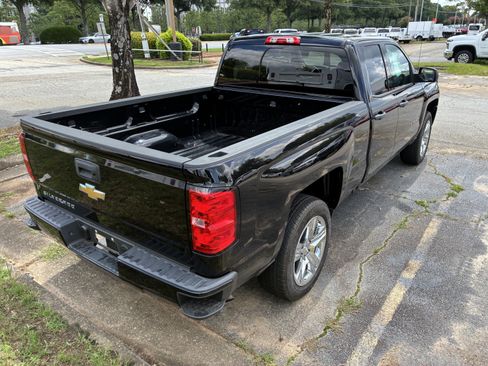 Used 2016 Chevrolet Silverado 1500 Custom w/ Custom Convenience Package RWD image 8