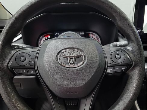 Certified 2025 Toyota RAV4 XLE FWD image 18