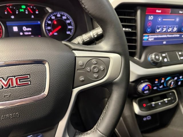 Certified 2023 GMC Acadia SLT AWD/4WD image 18