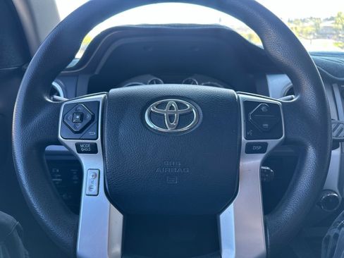 Used 2015 Toyota Tundra SR5 w/ TRD Off Road Package AWD/4WD image 20