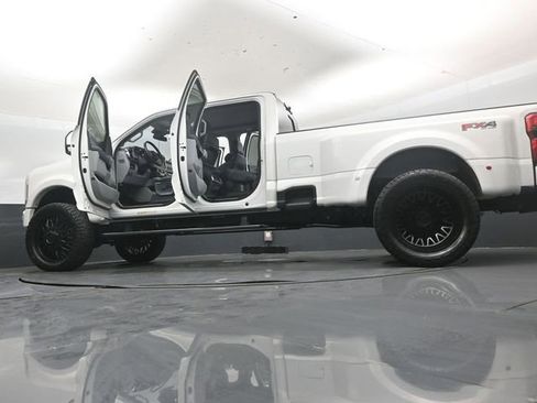 Used 2024 Ford F450 Limited w/ FX4 Off-Road Package AWD/4WD image 55