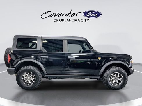 Used 2024 Ford Bronco Badlands AWD/4WD image 9