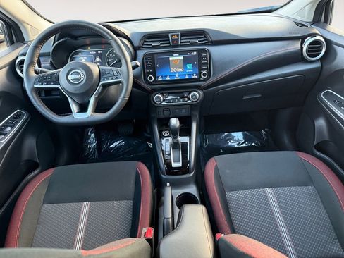Certified 2025 Nissan Versa SR w/ Trunk Package image 31