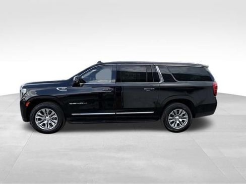 Used 2023 GMC Yukon XL Denali AWD/4WD image 12