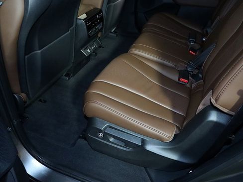 Certified 2026 Acura MDX w/ Technology Package image 29