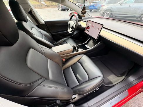 Used 2020 Tesla Model 3 Standard Range Plus image 21