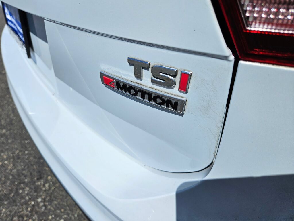 Used 2018 Volkswagen Tiguan SE w/ Panoramic Sunroof Package AWD/4WD image 10