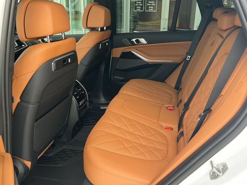 New 2026 BMW X5 xDrive50e w/ M Sport Package AWD/4WD image 12