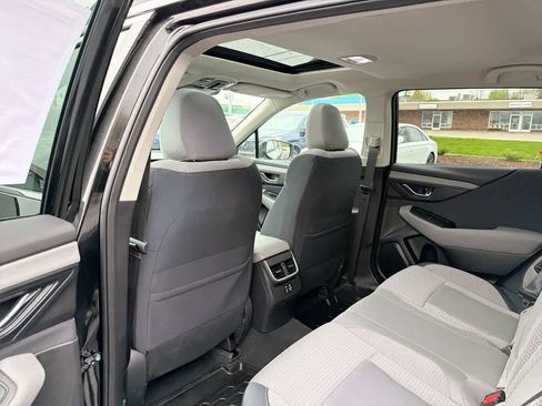 Certified 2025 Subaru Outback Premium w/ Popular Package #1A AWD/4WD image 23
