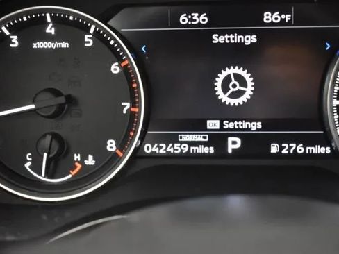 Used 2024 Mitsubishi Outlander FWD image 27