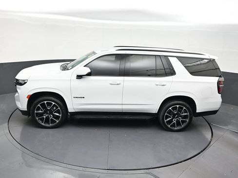Used 2024 Chevrolet Tahoe RST w/ Luxury Package RWD image 18