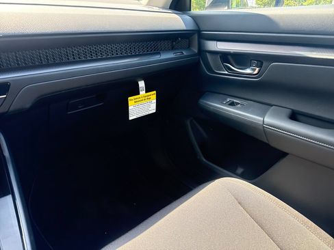 Used 2026 Honda CR-V LX image 18