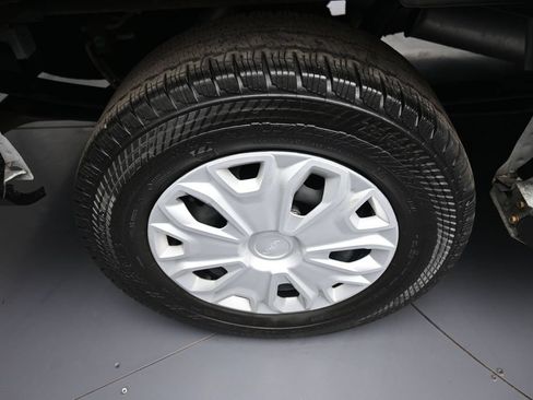 Used 2025 Ford Transit 250 Low Roof w/ Exterior Upgrade Package RWD image 12