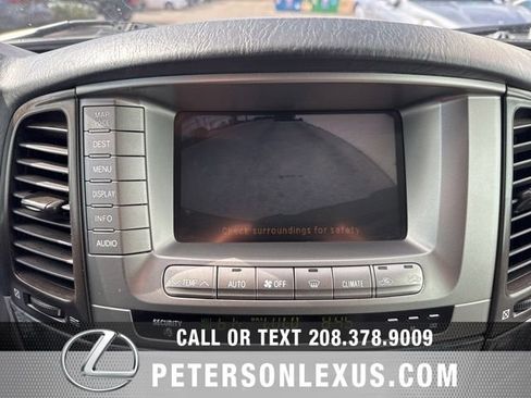 Used 2006 Toyota Land Cruiser Base image 18