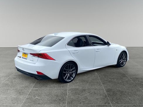Used 2020 Lexus IS 300 F Sport w/ F Sport Package RWD image 5