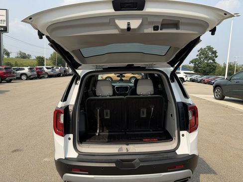 Certified 2020 GMC Acadia SLE w/ Driver Convenience Package AWD/4WD image 12