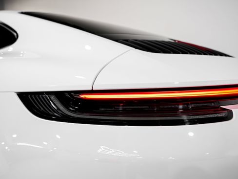 Used 2021 Porsche 911 Carrera S image 38