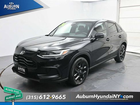 Used 2024 Honda HR-V Sport image 13