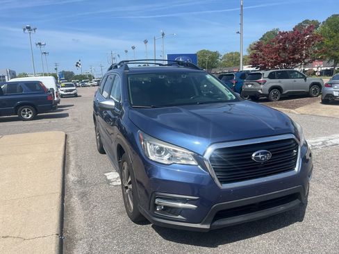 Used 2021 Subaru Ascent Touring image 2