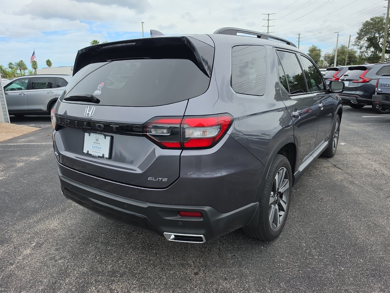 Certified 2024 Honda Pilot Elite image 4