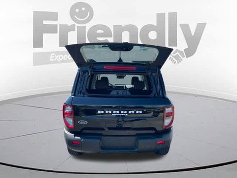 Used 2025 Ford Bronco Sport Outer Banks w/ Outer Banks Tech Package+ image 11