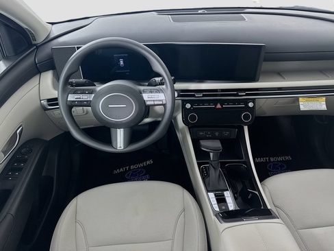New 2026 Hyundai Tucson SEL FWD image 22