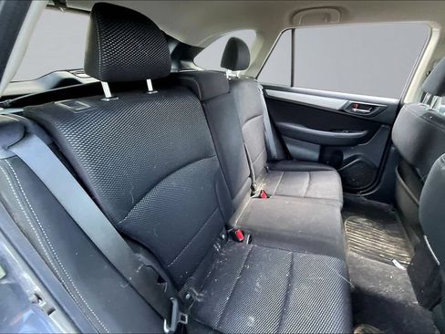 Used 2015 Subaru Outback 2.5i Premium w/ Popular Package #2 AWD/4WD image 21