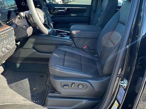 New 2026 Chevrolet Suburban High Country w/ Sun And Tow Package image 13