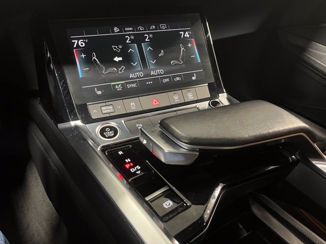 Used 2021 Audi e-tron Premium w/ Convenience Plus Package AWD/4WD image 25