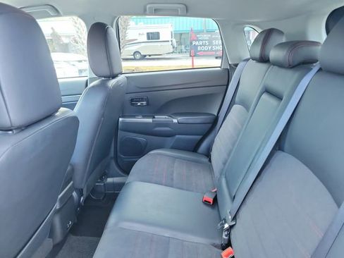 Used 2024 Mitsubishi Outlander Sport AWD image 29