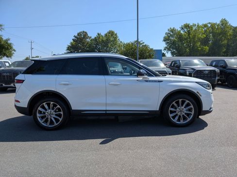 Used 2020 Lincoln Corsair FWD w/ Premium Package image 2