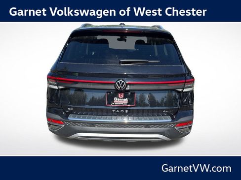 New 2026 Volkswagen Taos SE AWD/4WD image 4