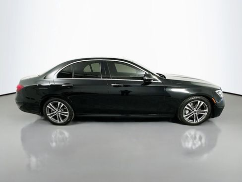 Used 2021 Mercedes-Benz E 350 Sedan image 4