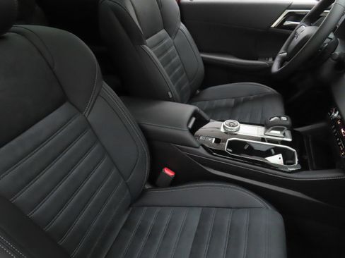 New 2026 Mitsubishi Outlander SE AWD/4WD image 27