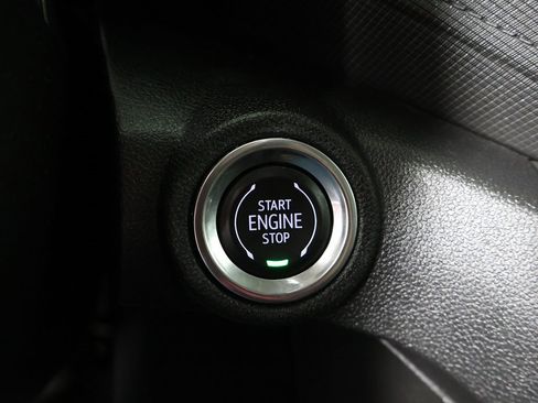 Used 2021 Chevrolet TrailBlazer LT w/ Convenience Package image 40