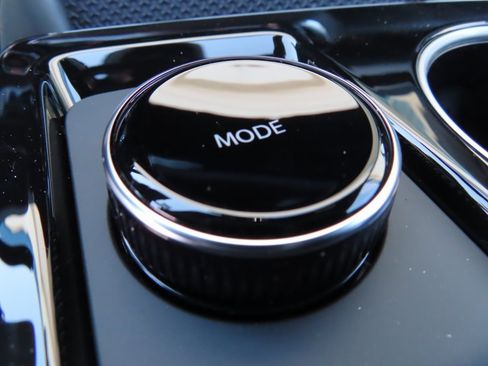 New 2026 Chevrolet Equinox LT w/ Safety and Technology Package image 14