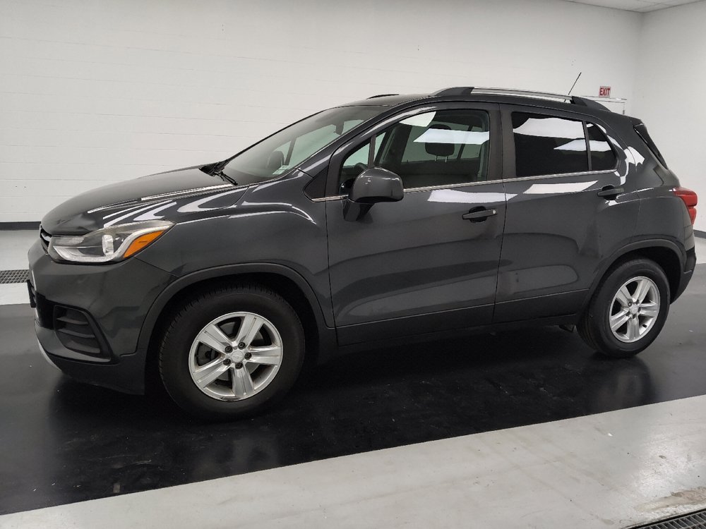 Used 2017 Chevrolet Trax LT FWD image 2
