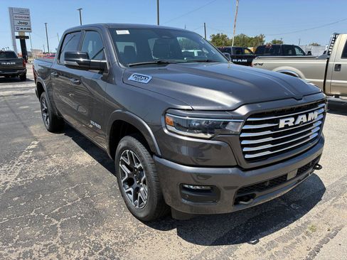 New 2025 RAM 1500 Laramie image 13