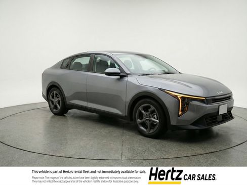 Used 2025 Kia K4 FWD image 1